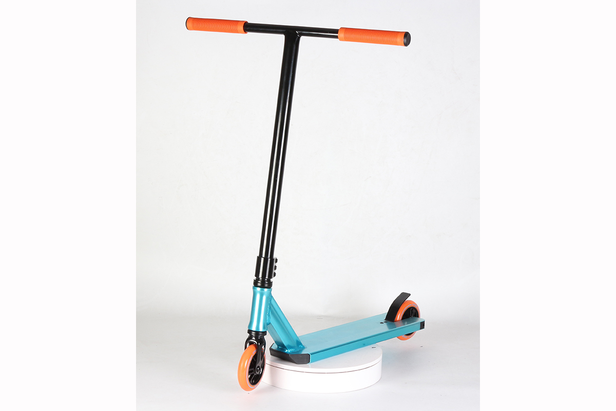 Самокат ATEOX MAUL